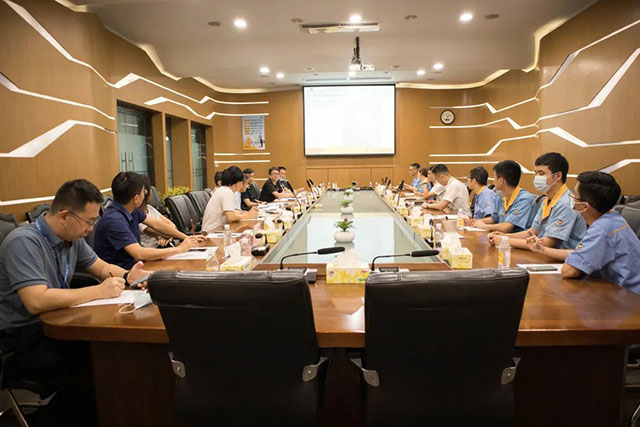 省市監局領導蒞臨華昌集團,對2021年的能源計量審查工作進行回訪